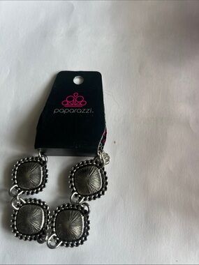 Paparazzi Silver Beaded Disc Link Bracelet - Silver